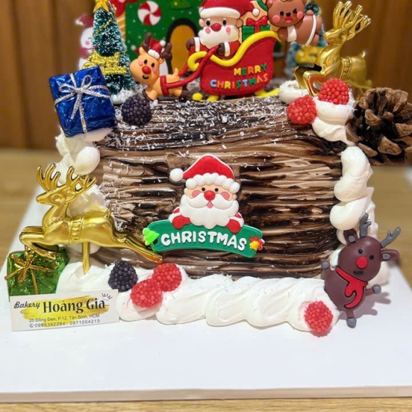 Bánh Khúc Cây Giáng Sinh – Hoàng Gia Bakery