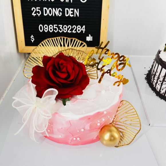 Bánh kem lễ 8/3 - 20/10 mẫu 011