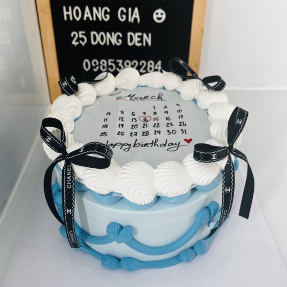 Bánh kem đốt cháy siêu hot 2024 mẫu 002