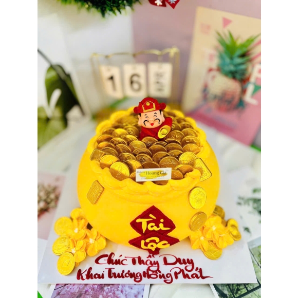 Bánh khai trương mẫu mới 2025